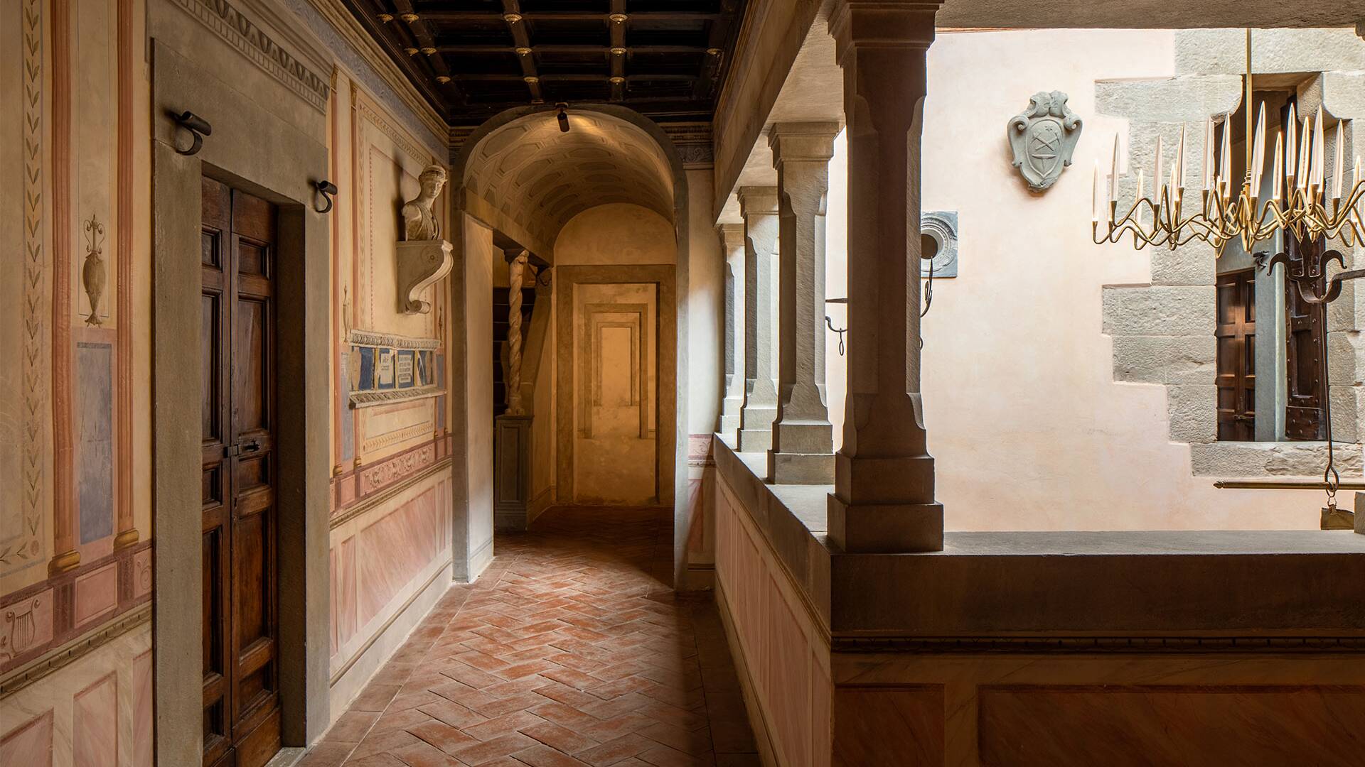 Loggia, atrium